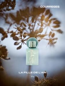 MAEVA DELACROIX PERFUME BOTTLE BEAUTY female gaze PHOTOGRAPHER courreges parfum PERFUMER STILL LIFE STILLLIFE NATURAL LIGHT blue sky lightness landscape